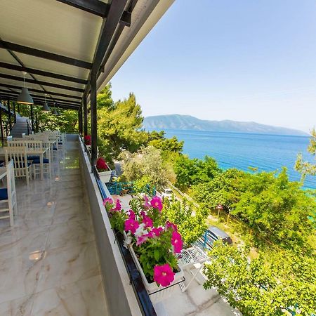 Isi Rooms Vlore Exterior photo