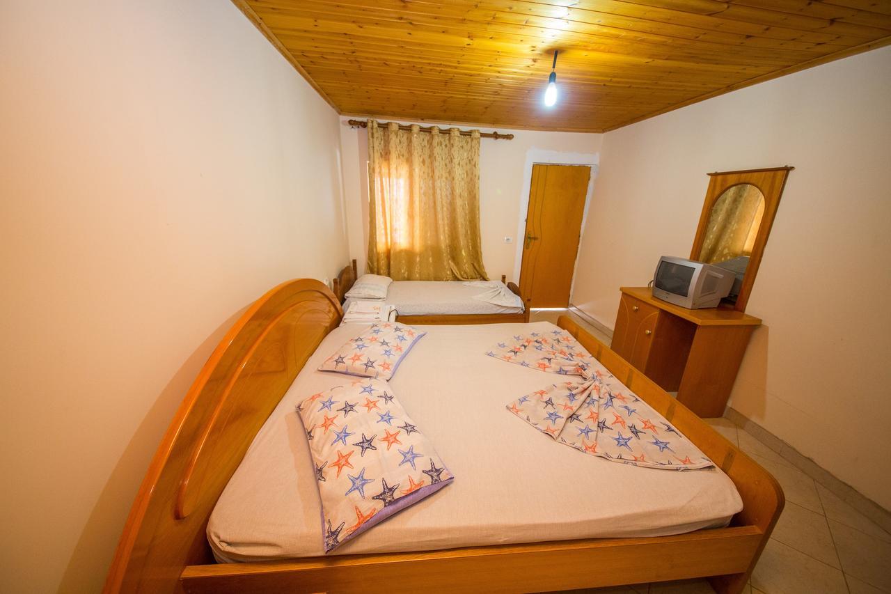 Isi Rooms Vlore Exterior photo