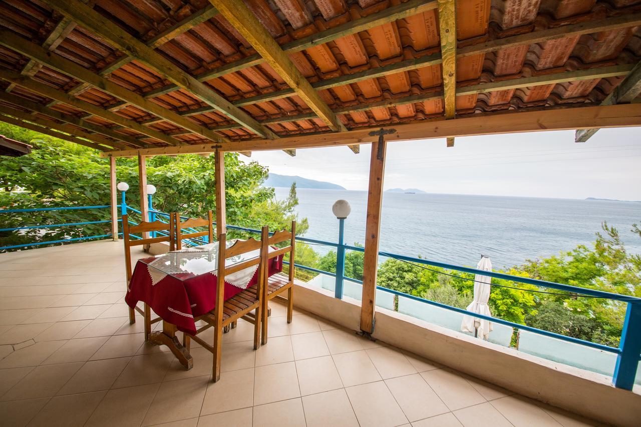 Isi Rooms Vlore Exterior photo